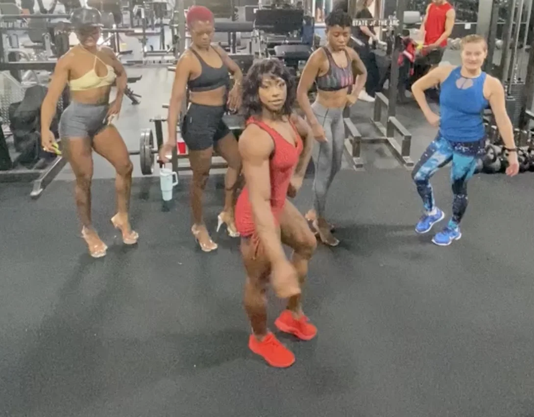 Why Every Fitness Competitor Needs a IFBB Posing Coach: Insights from Sheronica Henton, Pro Fit Posing Owner