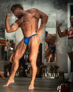 bodybuilding posing lessons